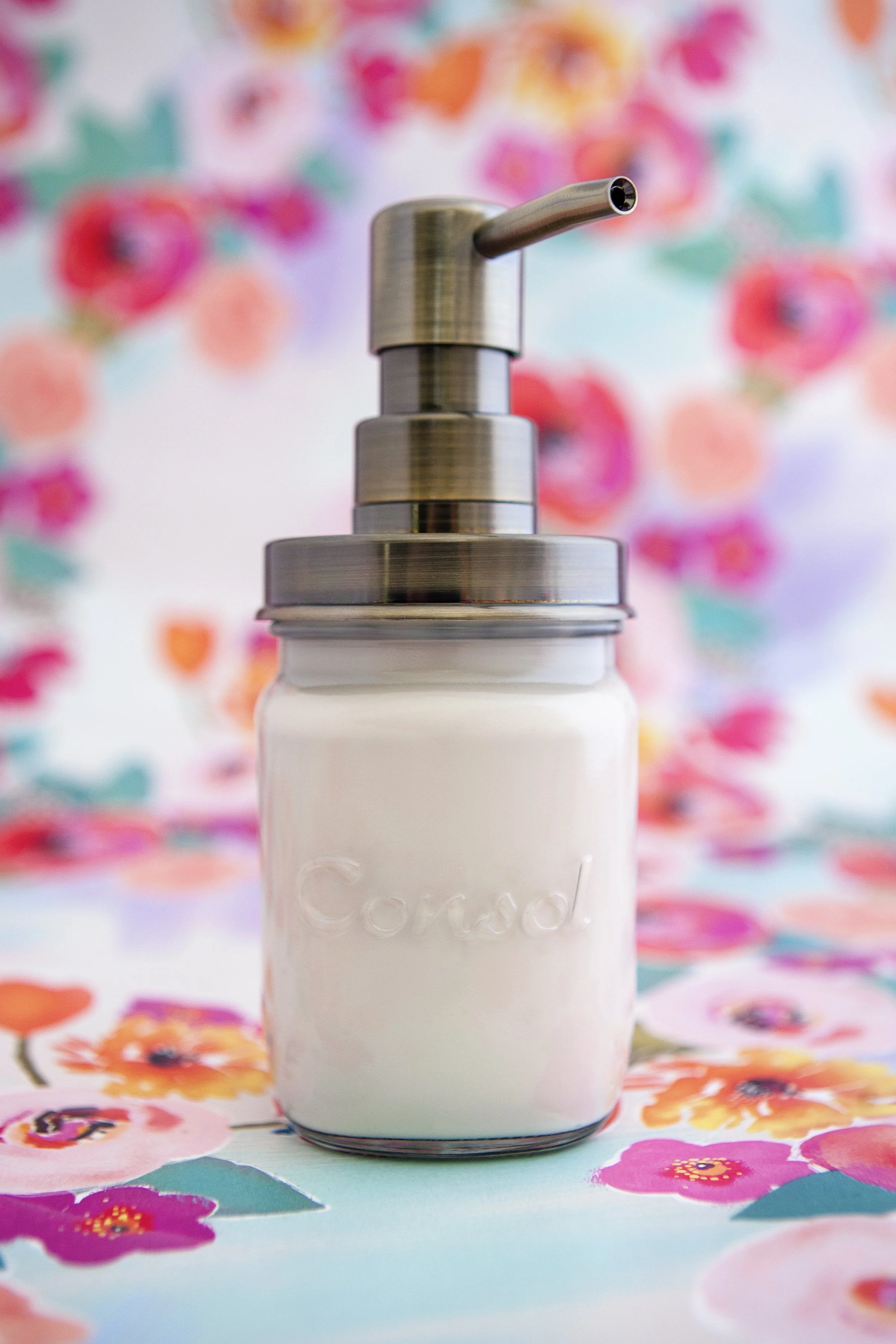 Consol Glass Pump Jar 250ml Bronze - Image 4